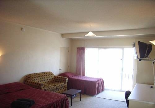 Saddle And Sulky Motor Lodge New Plymouth Room photo